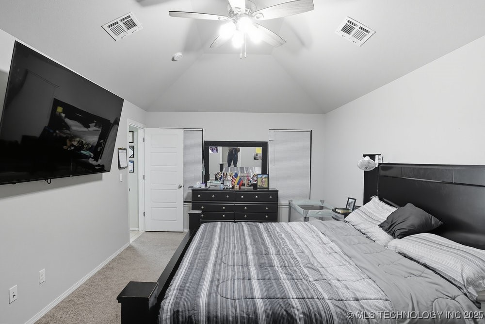 1917 E Van Buren Street