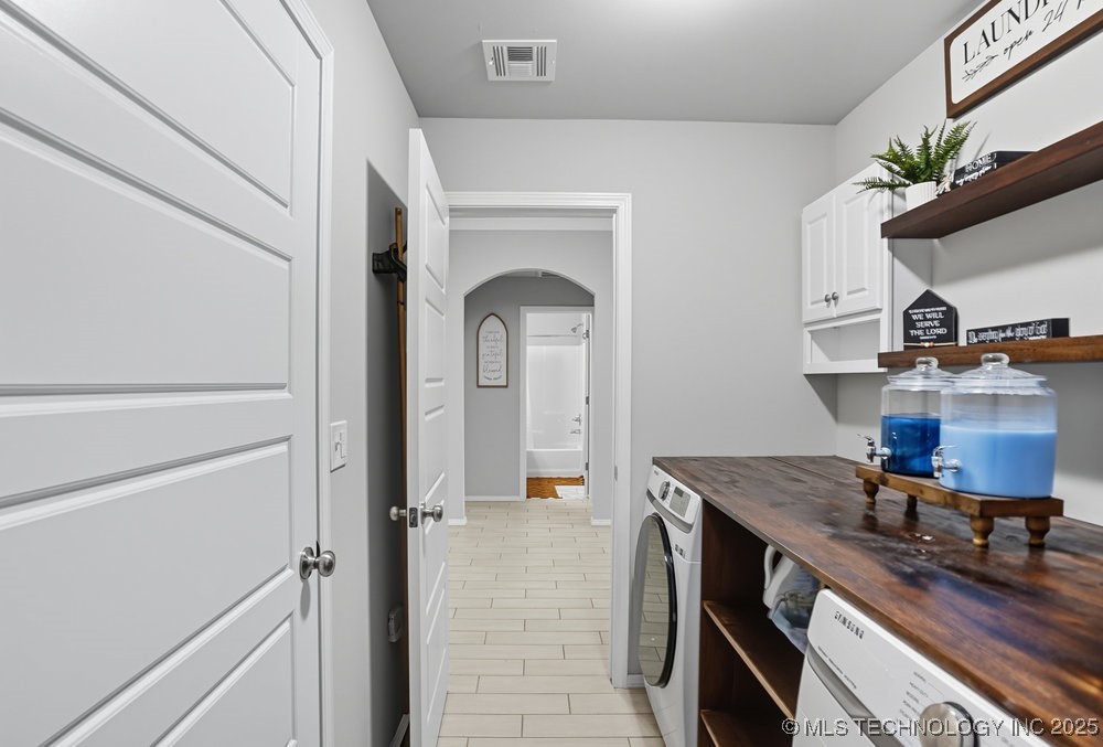 1917 E Van Buren Street