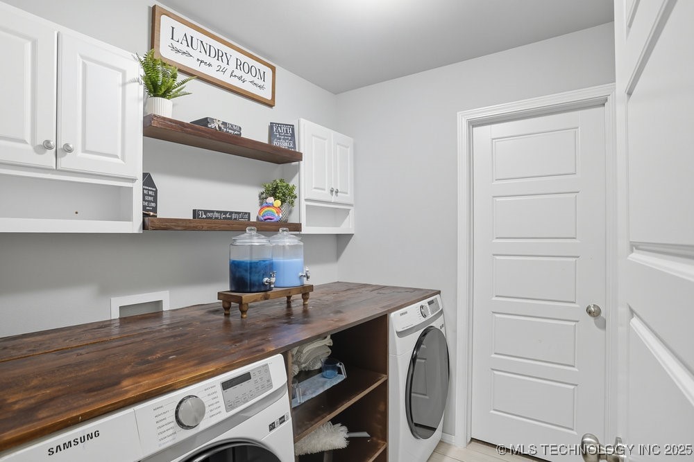 1917 E Van Buren Street