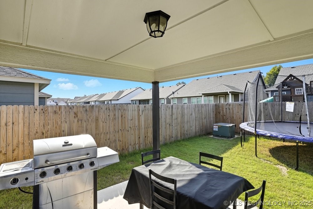 1917 E Van Buren Street