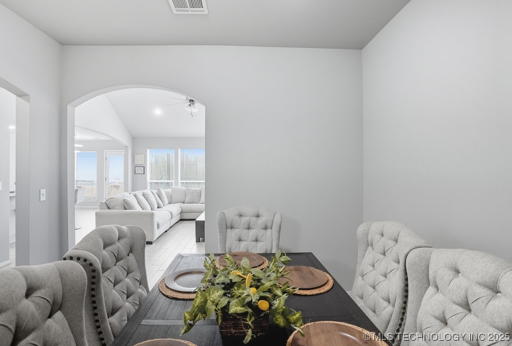 1917 E Van Buren Street