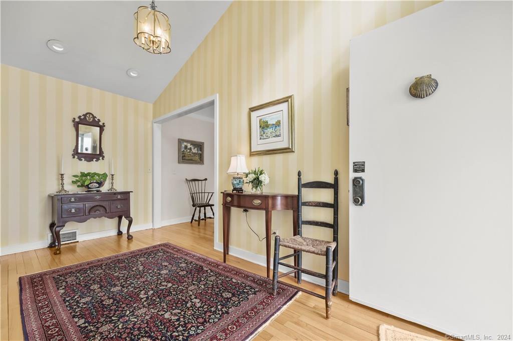 82 Salt Meadow Road 82
