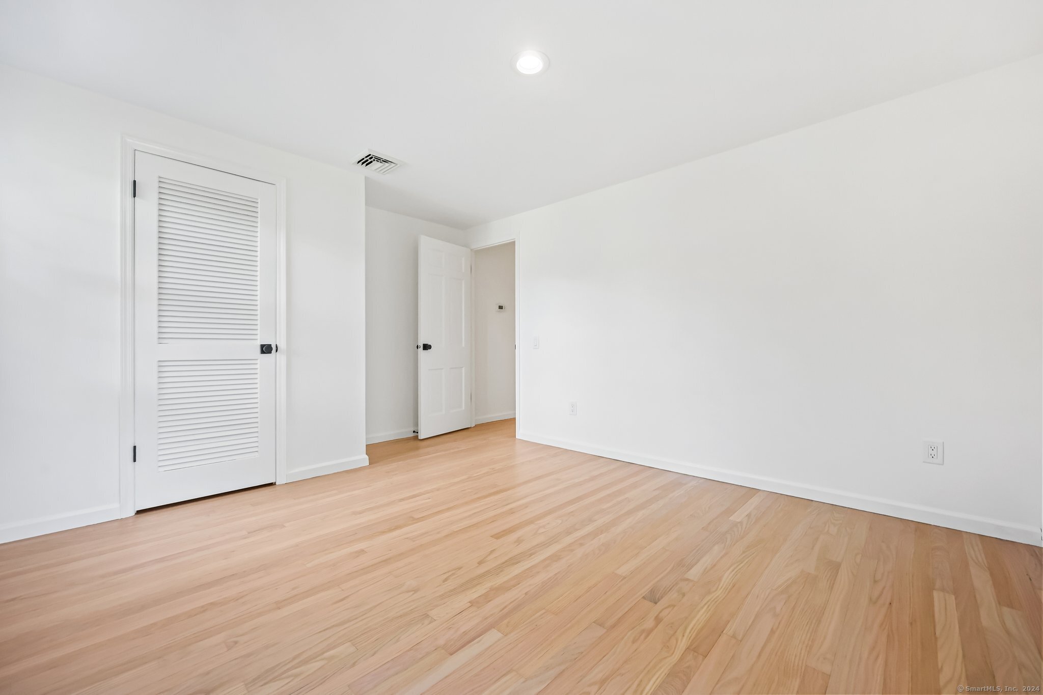 127 South Gate Lane