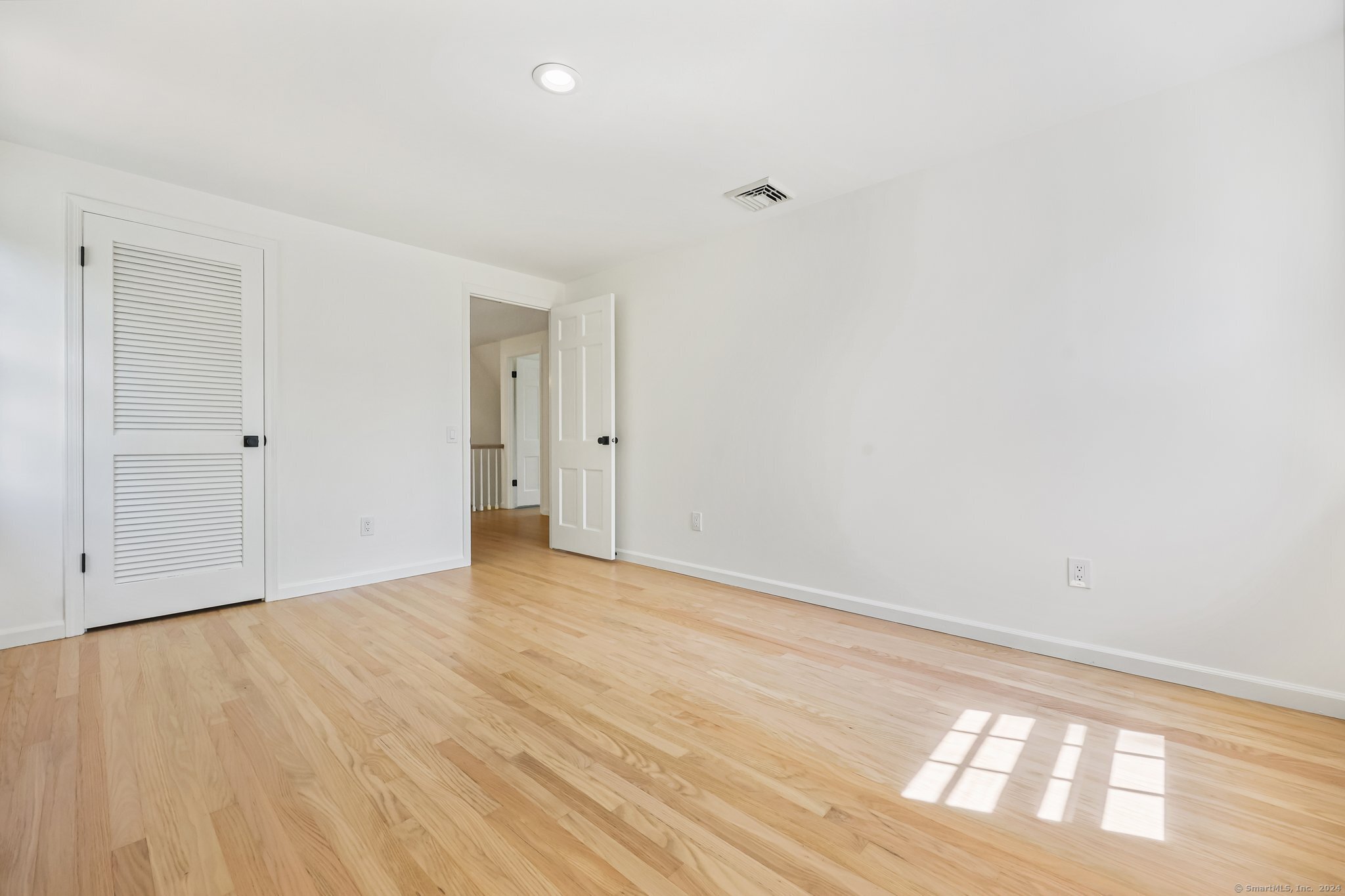 127 South Gate Lane
