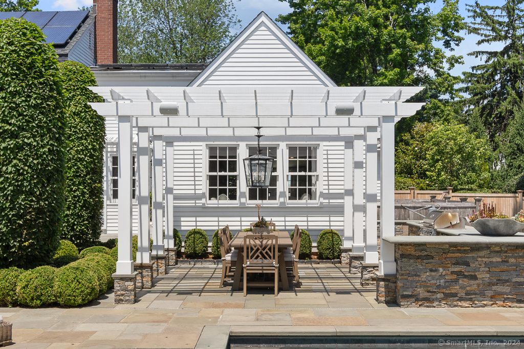 184 South Gate Lane