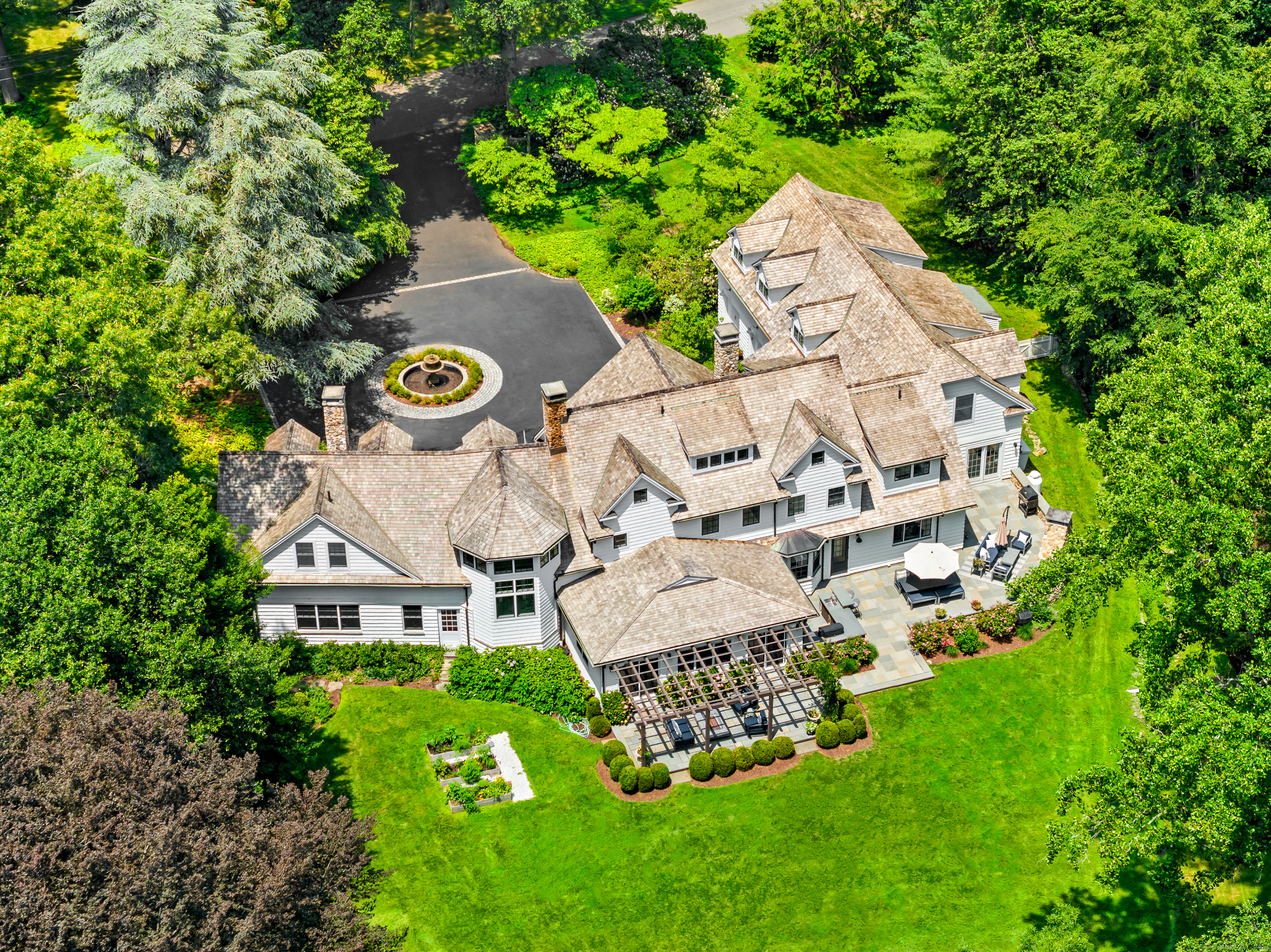 85 Old Oaks Road