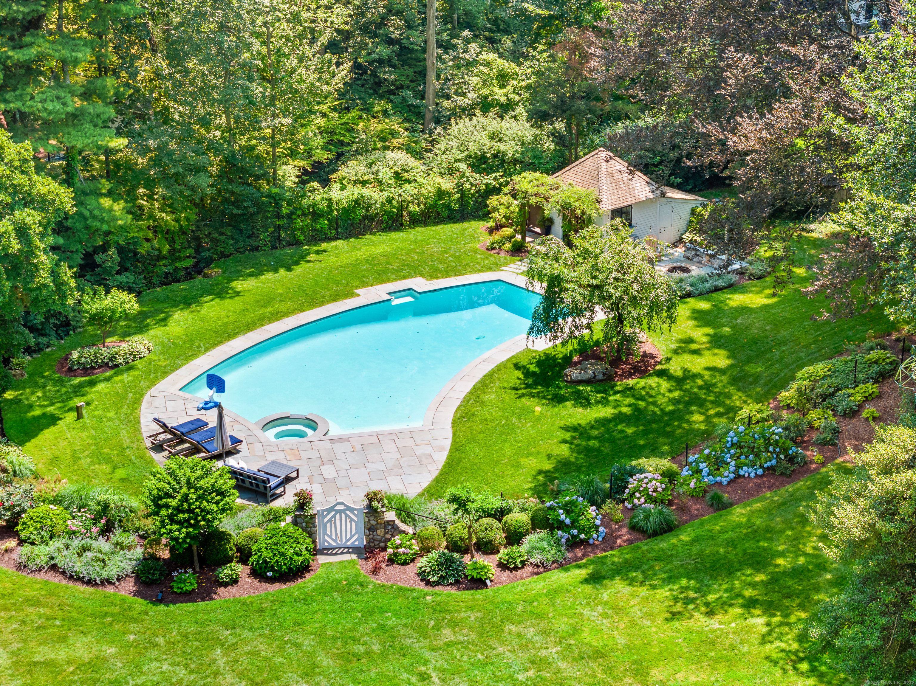 85 Old Oaks Road