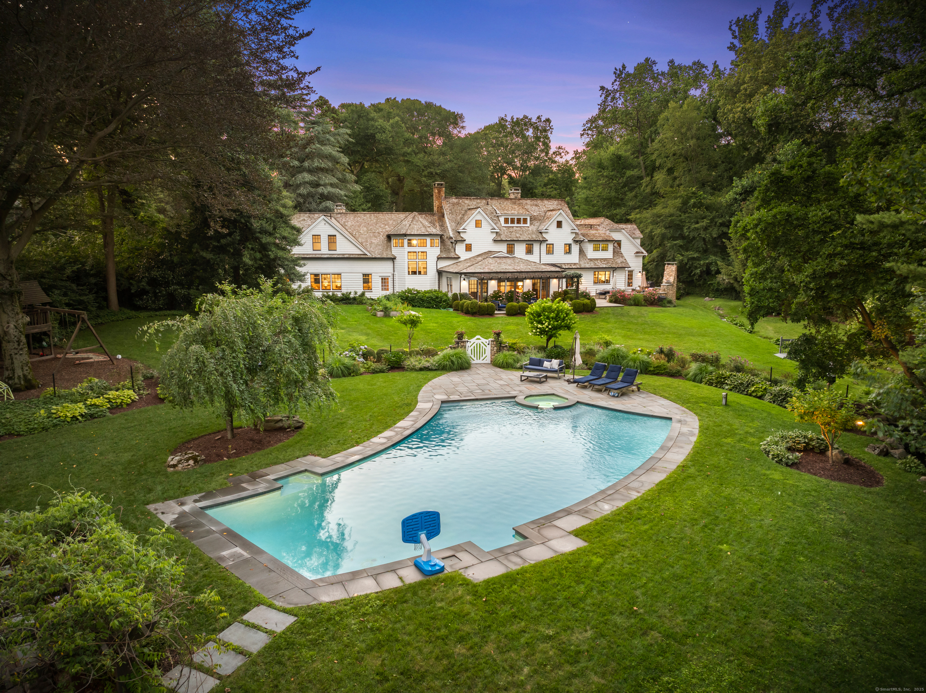85 Old Oaks Road