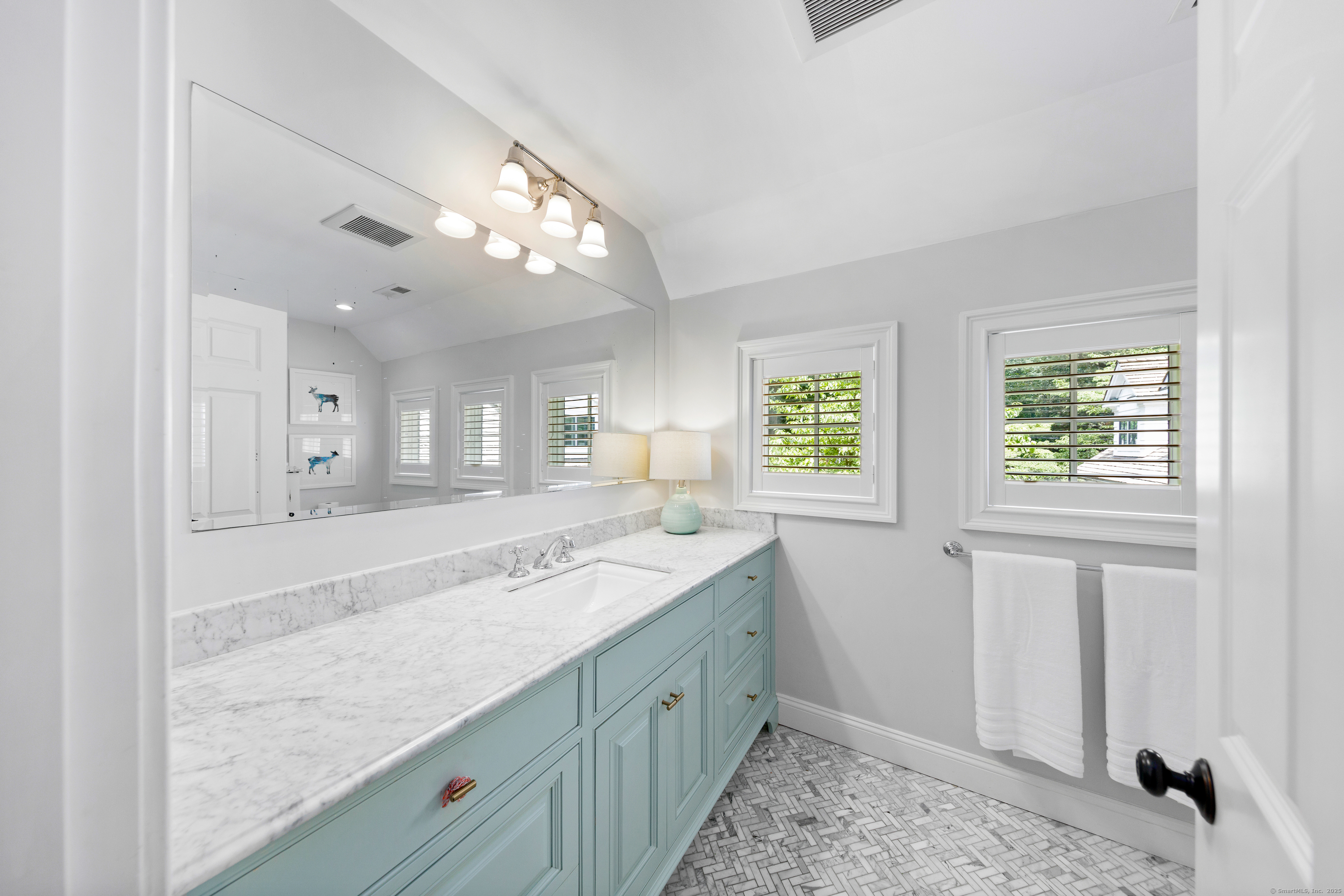 85 Old Oaks Road
