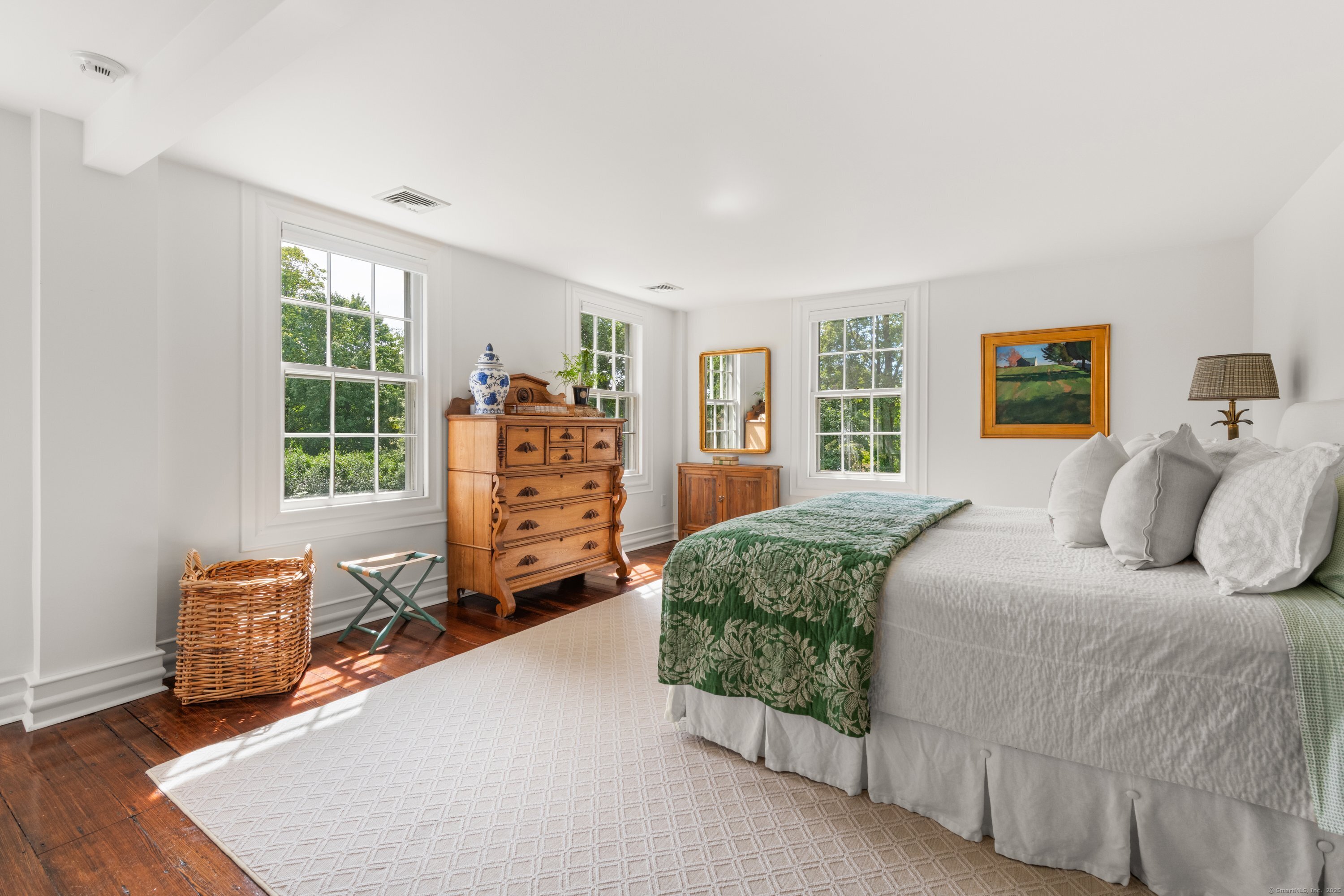365 Greens Farms Road