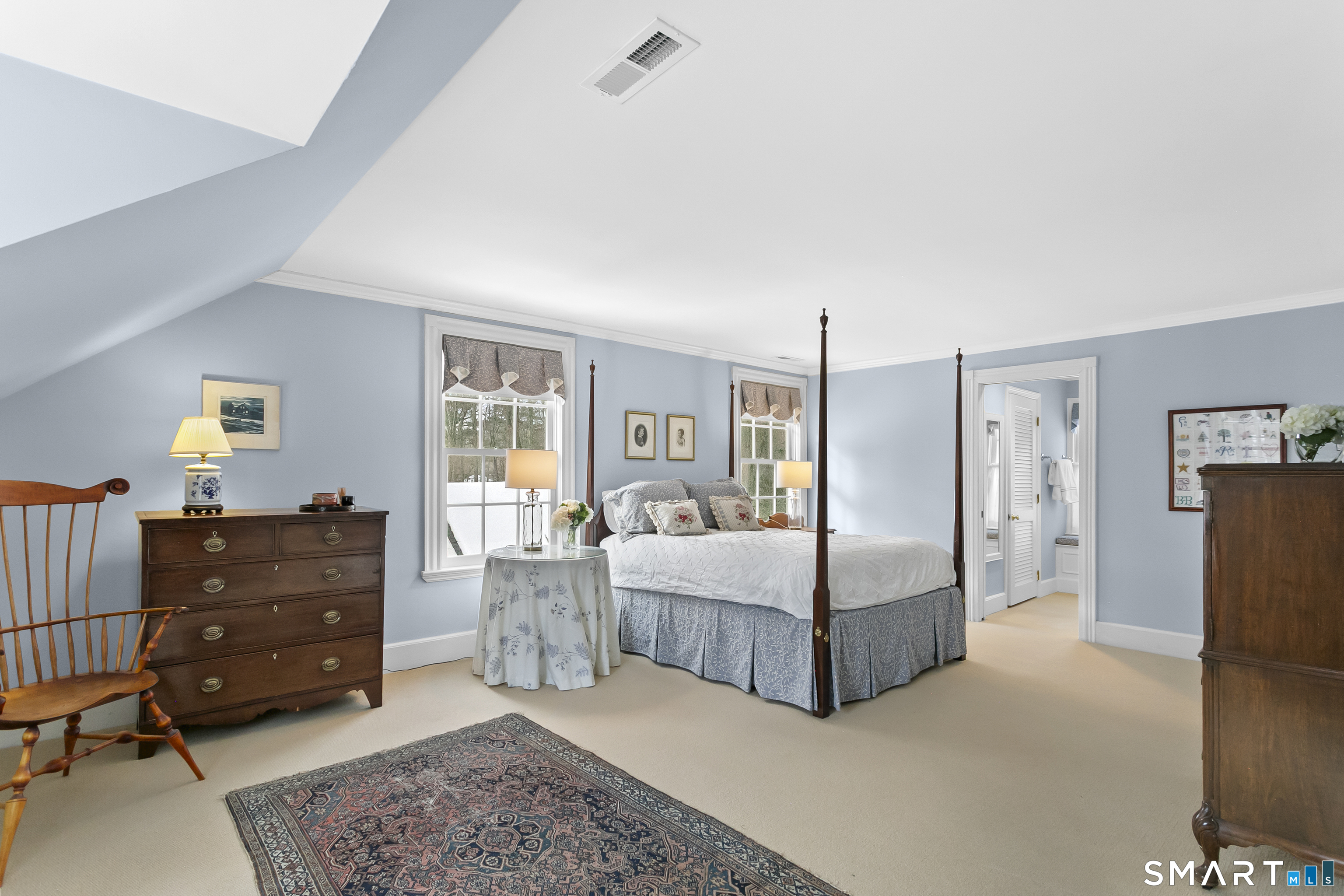 3674 Congress Street