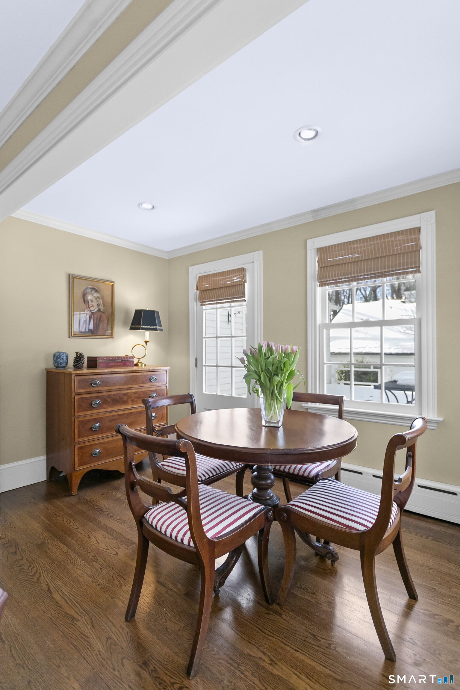 3674 Congress Street