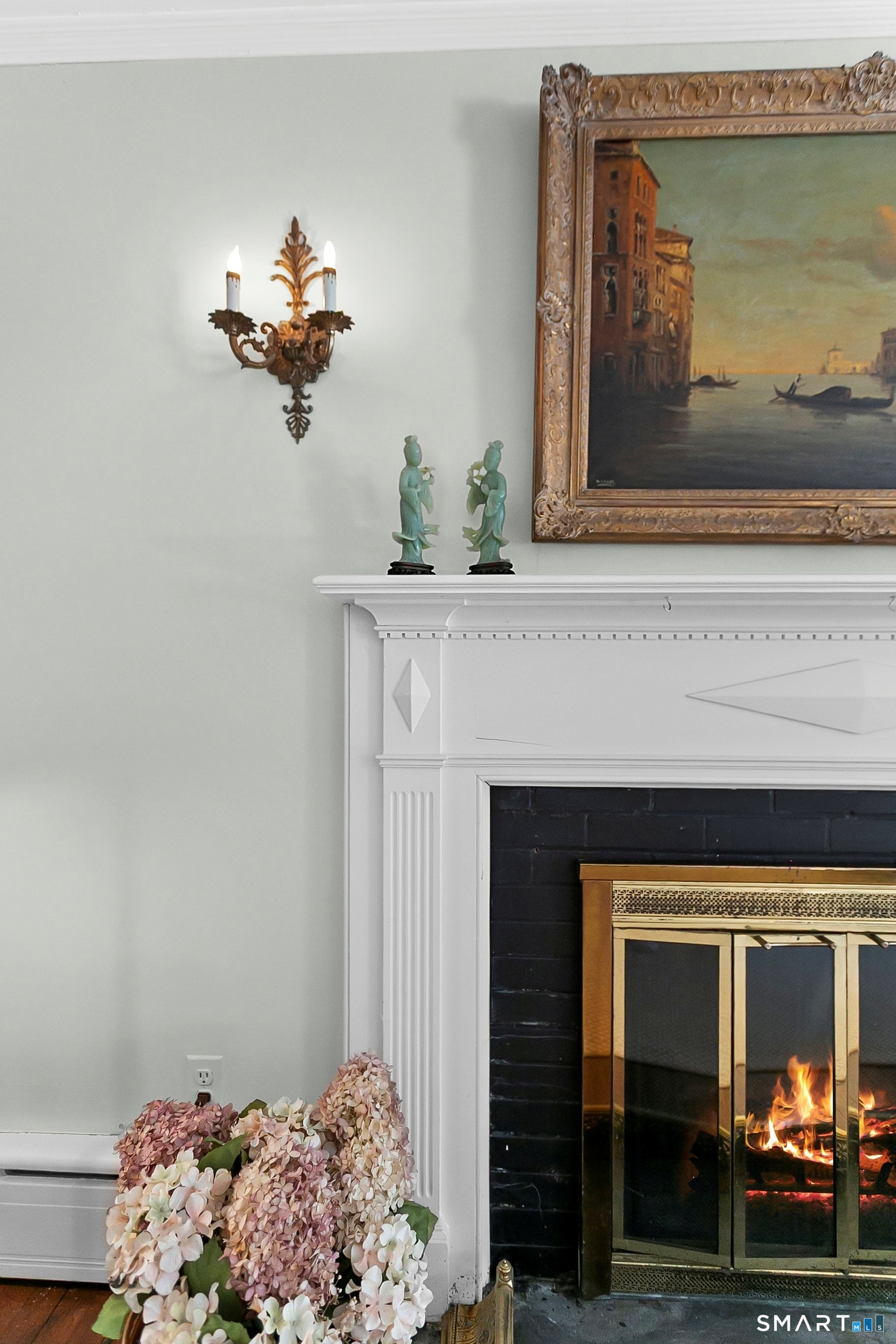 3674 Congress Street