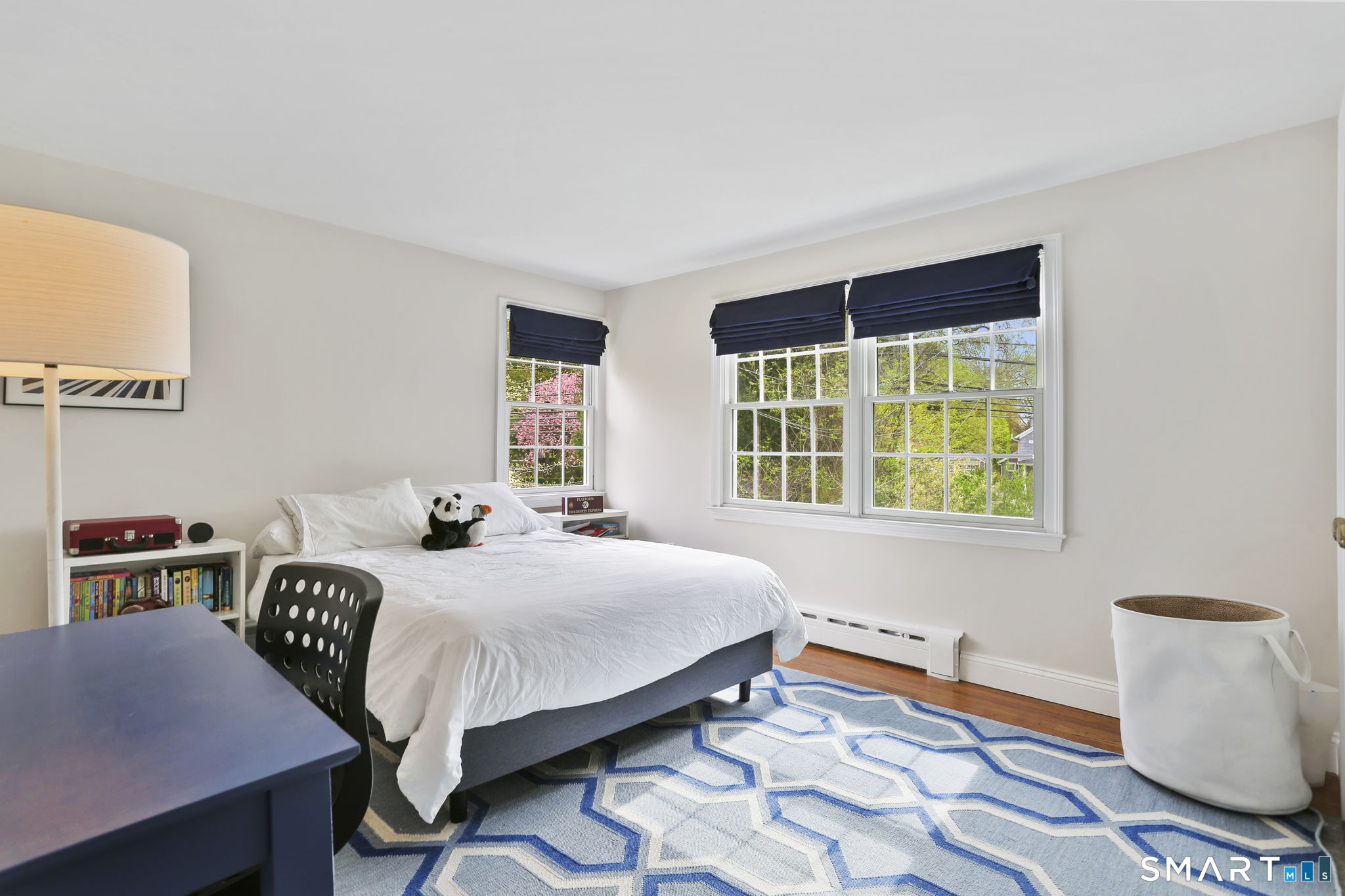 39 Kings Highway North
