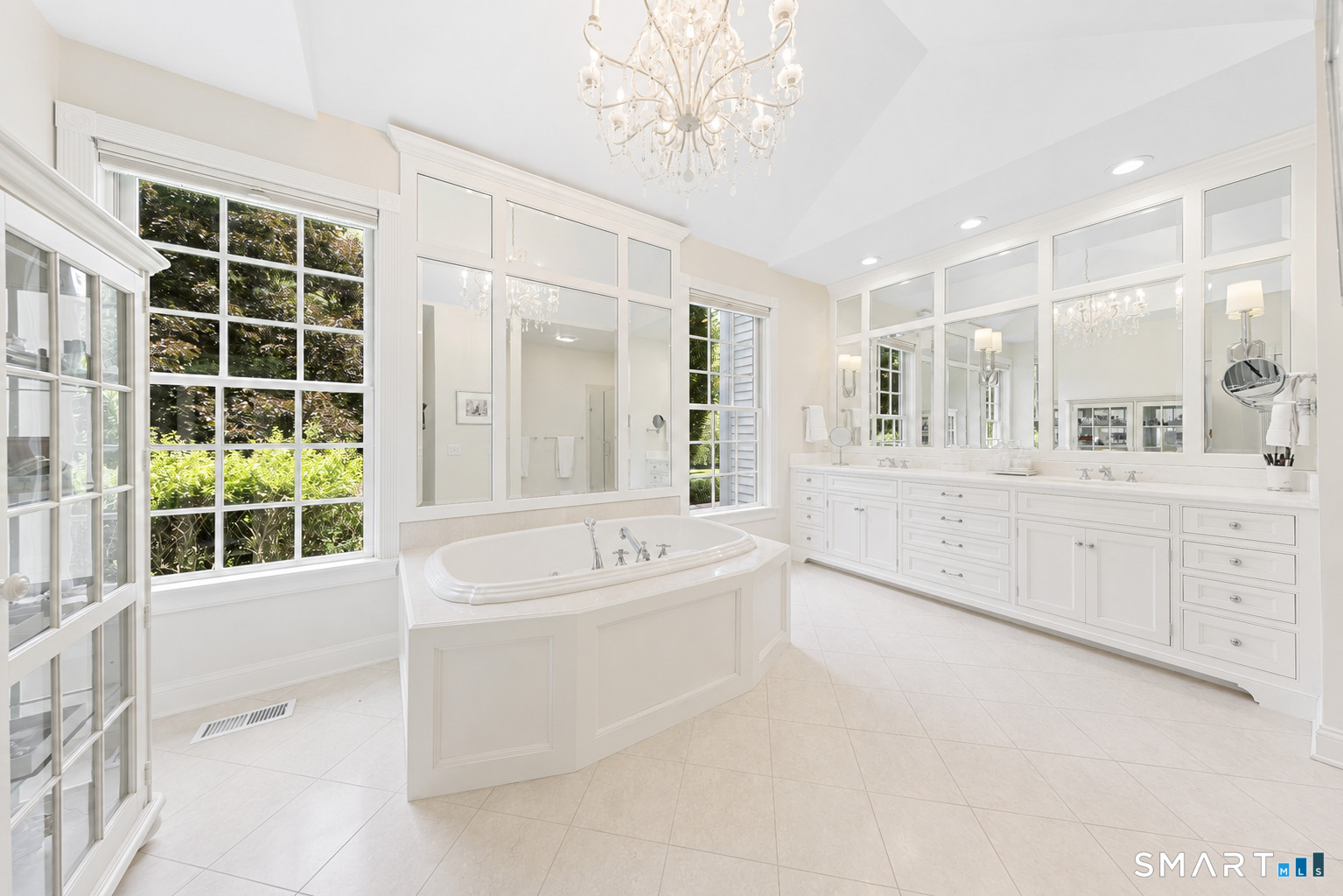 73 Foggwood Circle