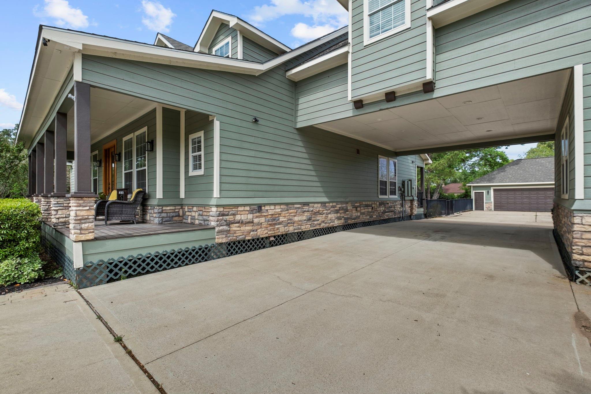 4710 Saddle Drive
