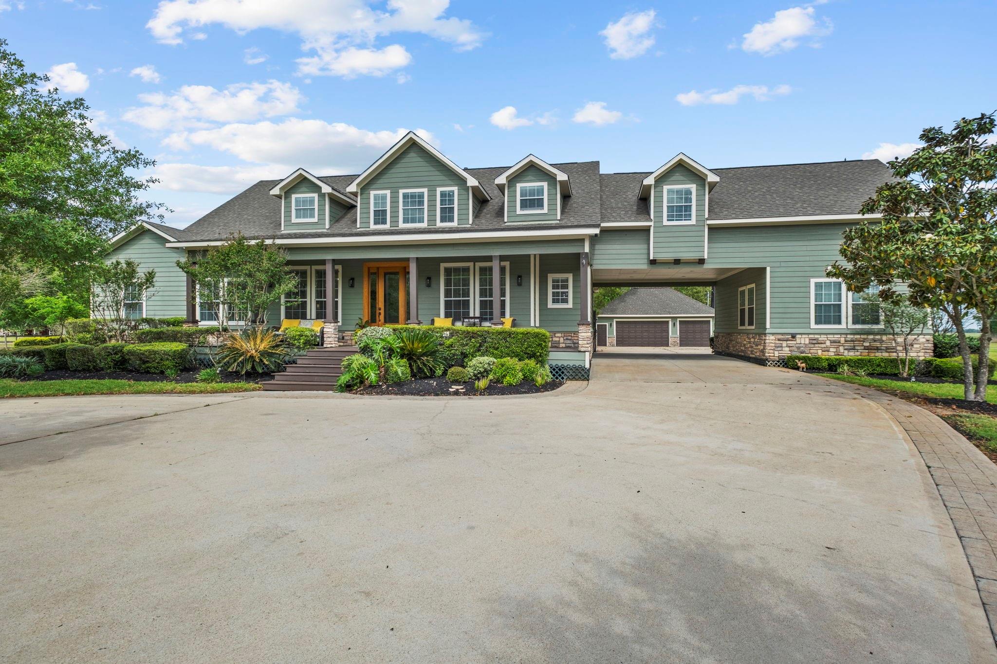 4710 Saddle Drive
