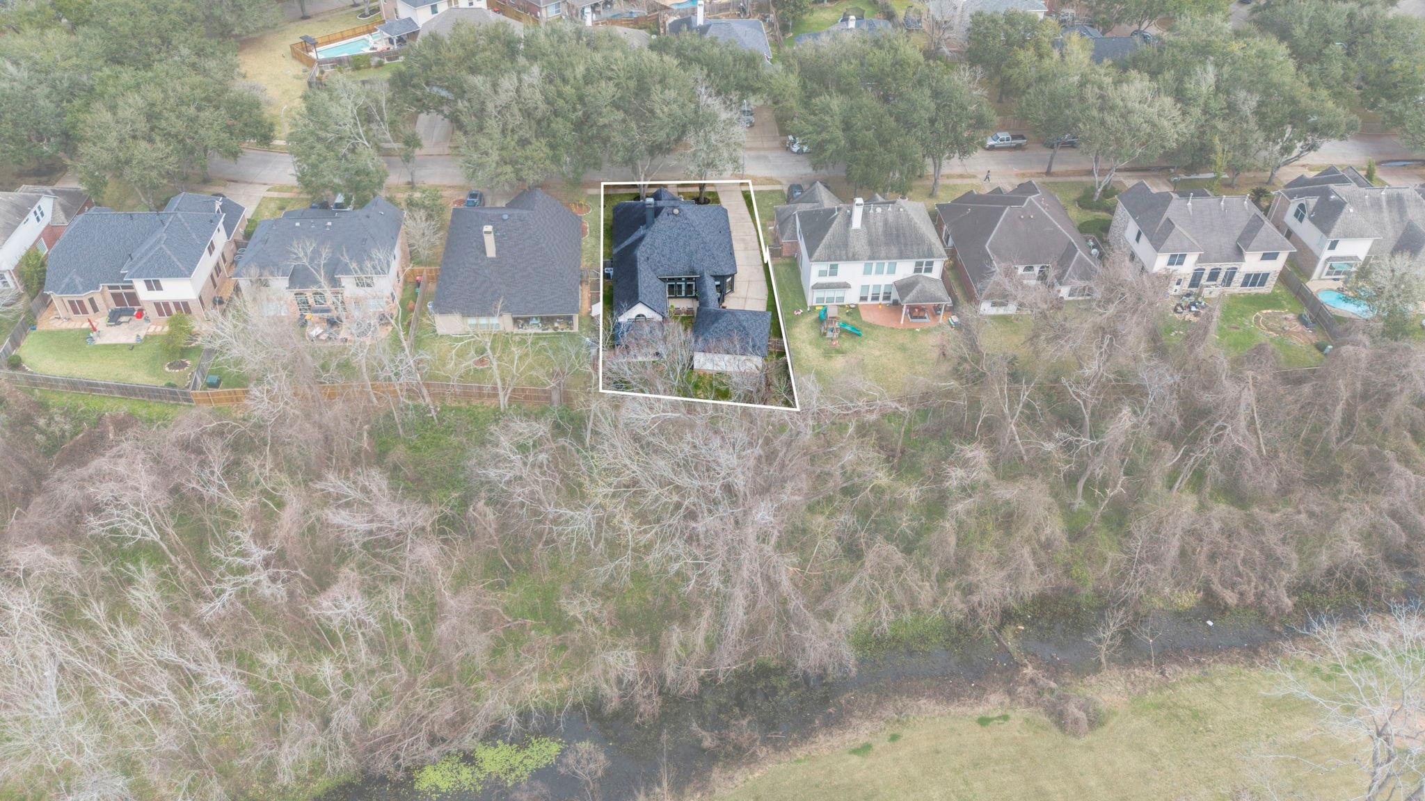 2718 Five Oaks Drive