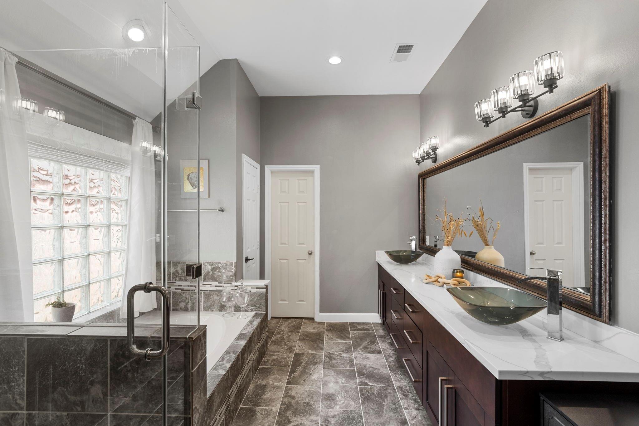 2718 Five Oaks Drive