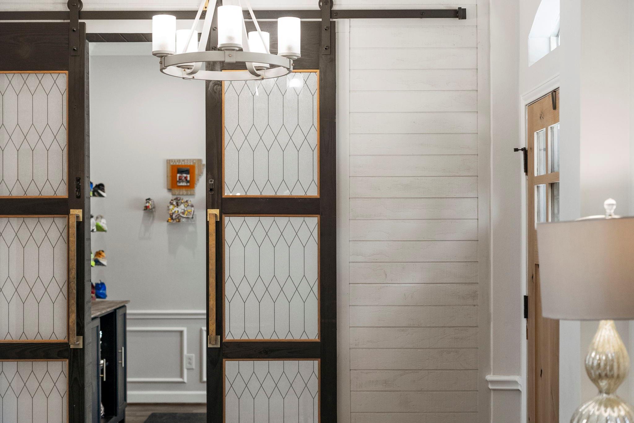 2718 Five Oaks Drive