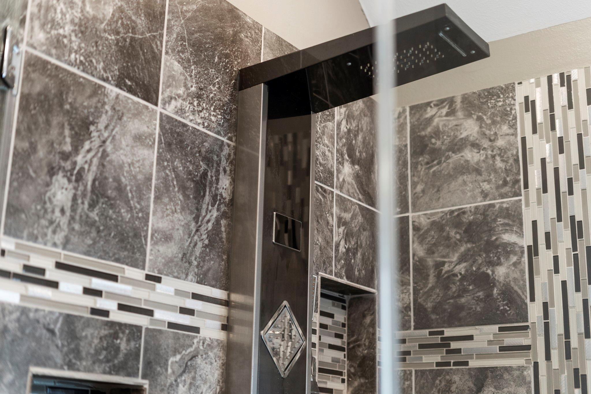 2718 Five Oaks Drive