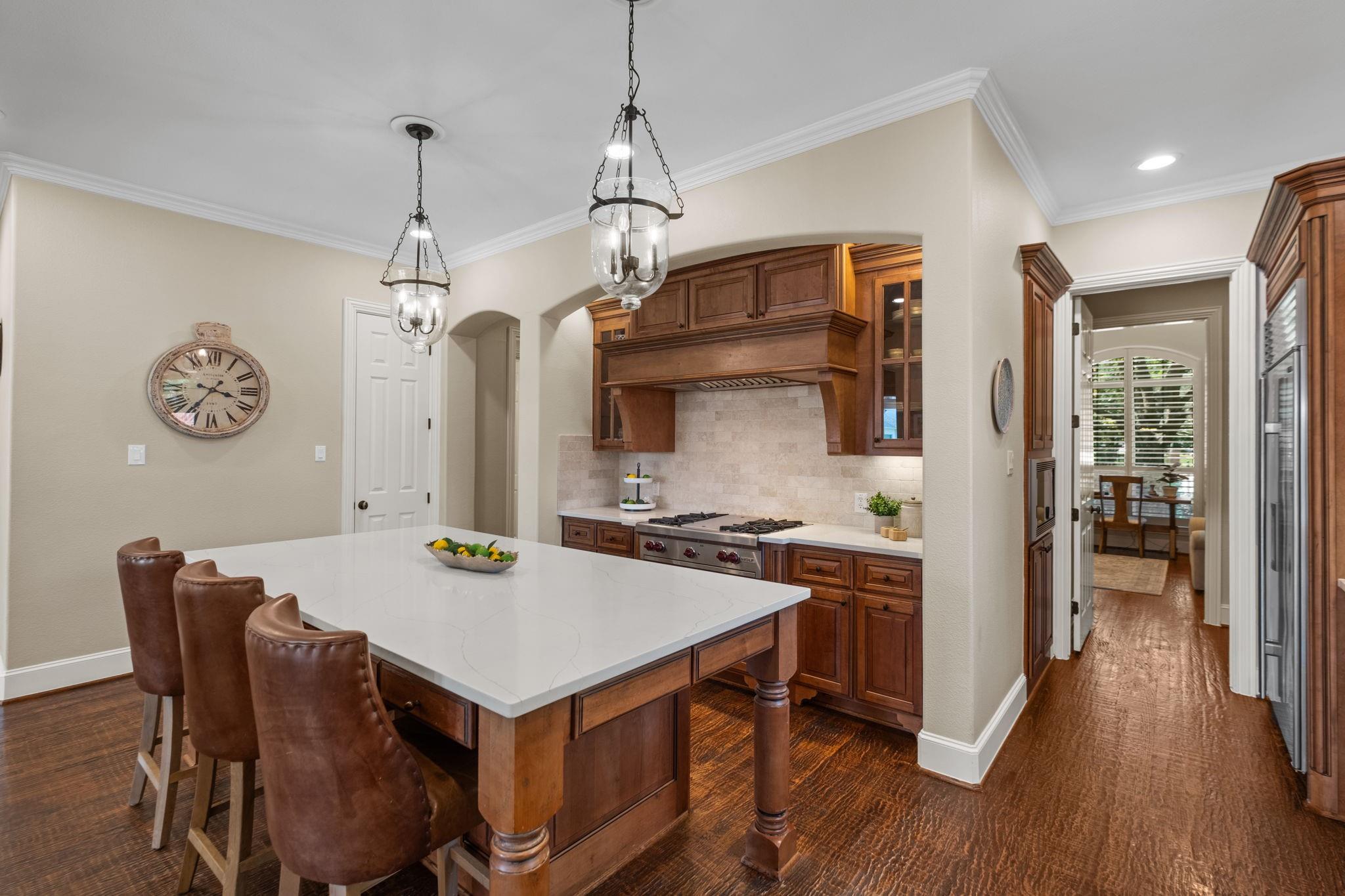 30 Waters Lake Boulevard