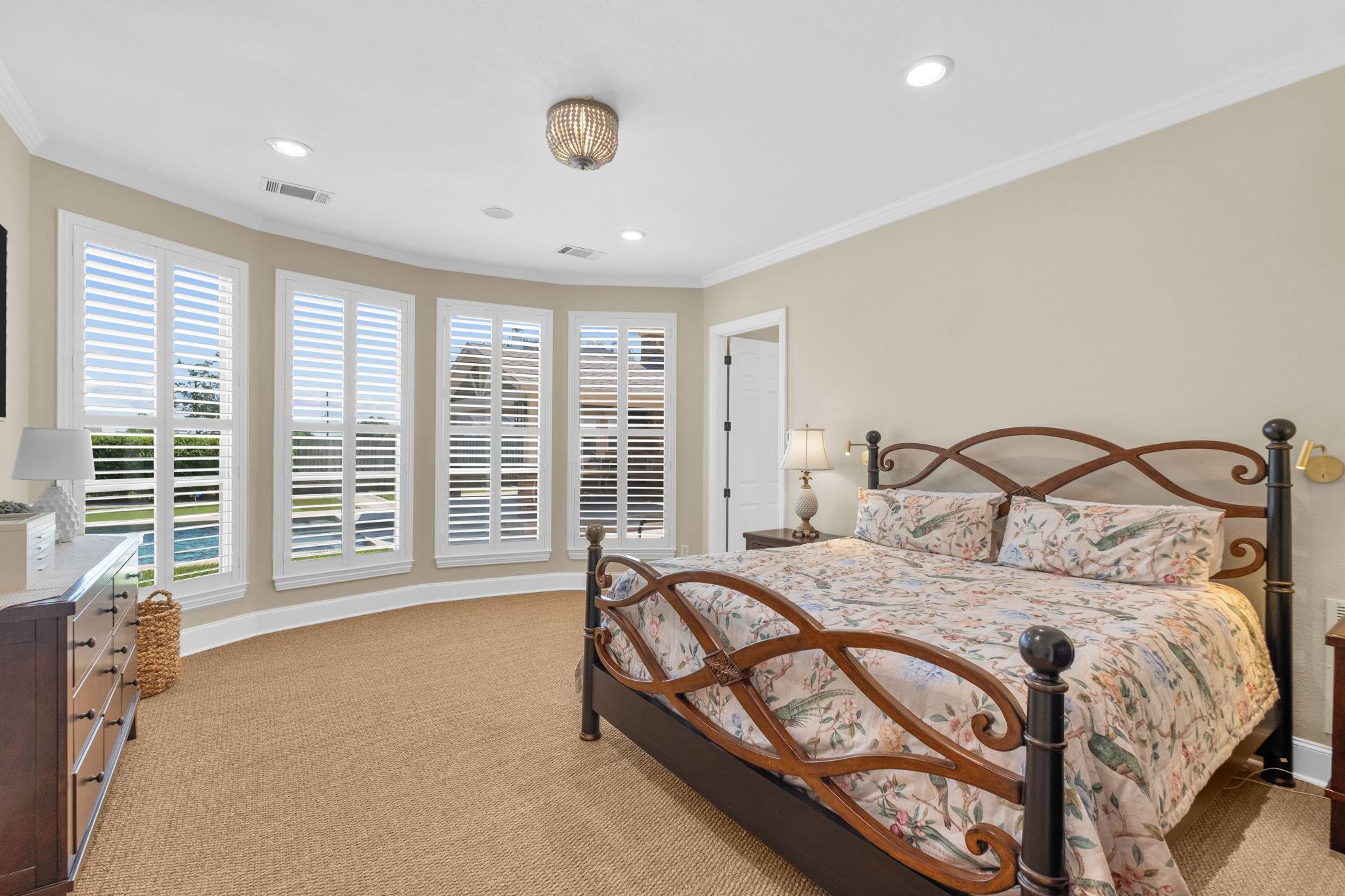 30 Waters Lake Boulevard