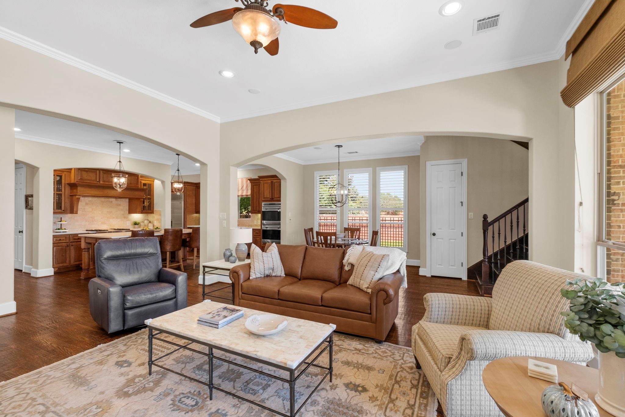30 Waters Lake Boulevard