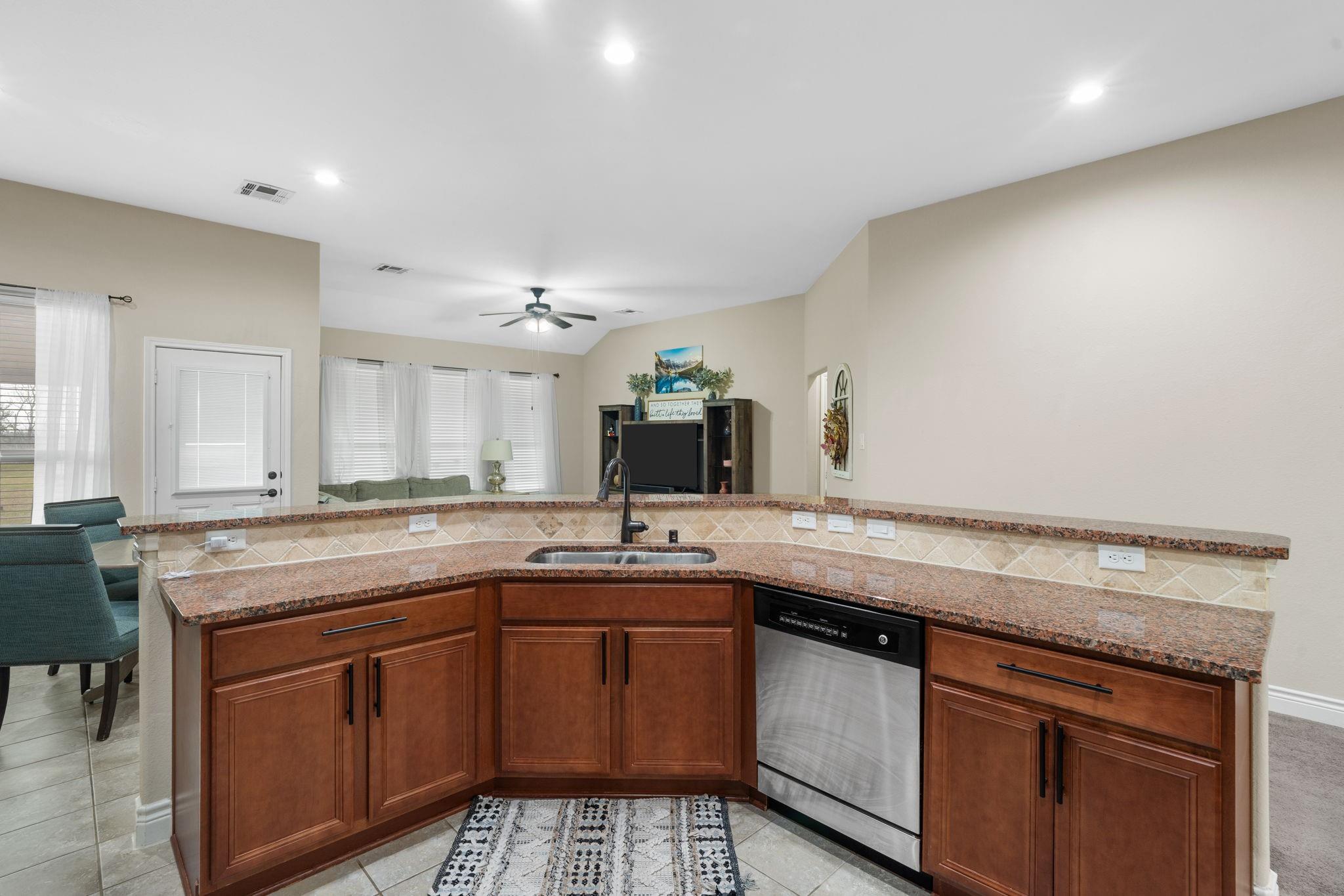 4926 Magnolia Bend Drive