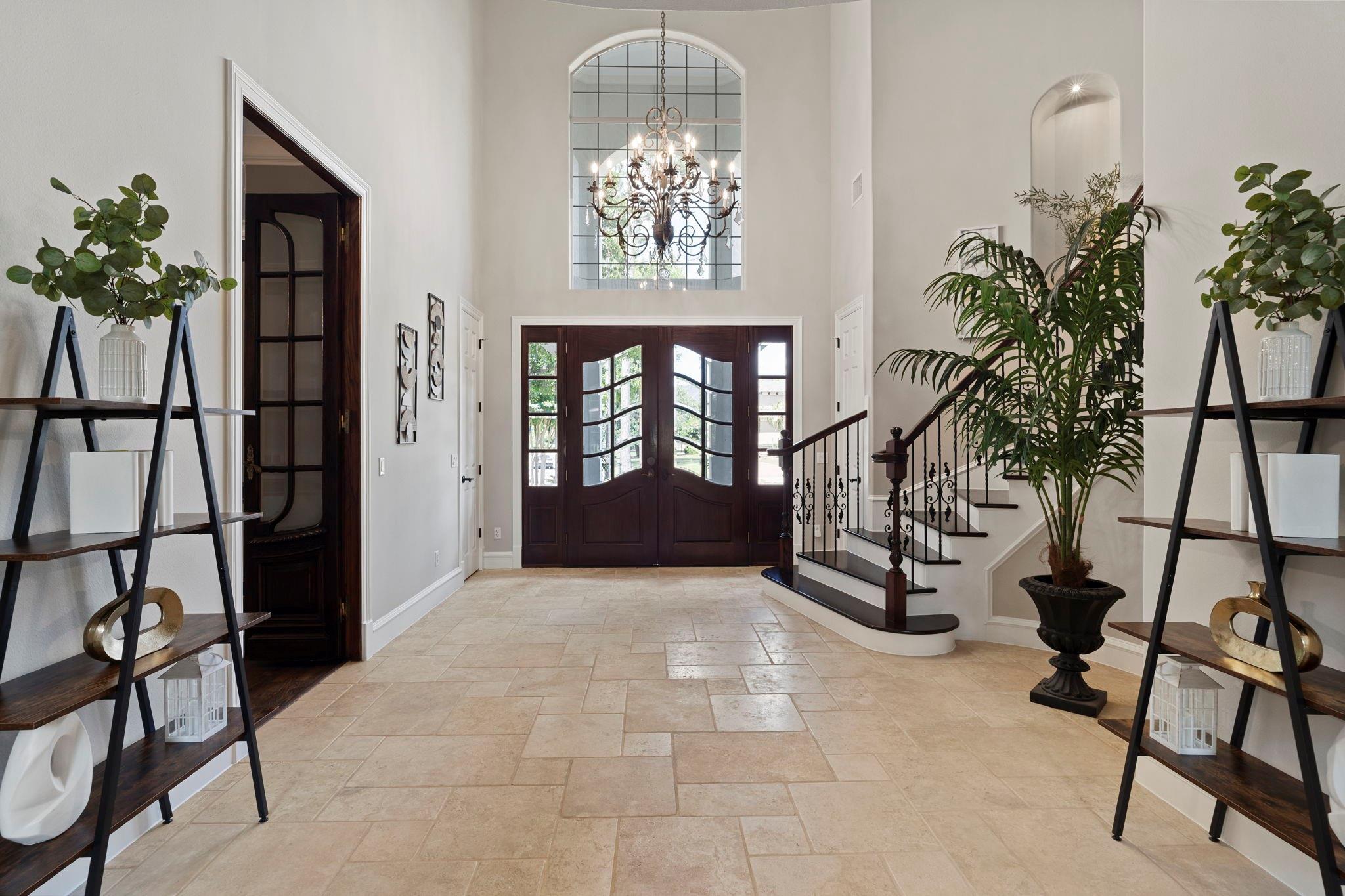 26 Commanders Point