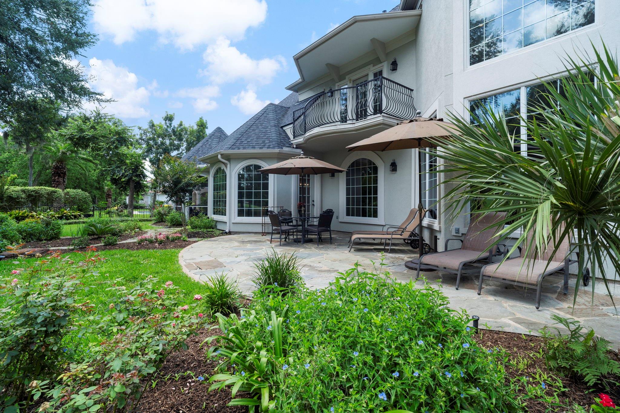 26 Commanders Point