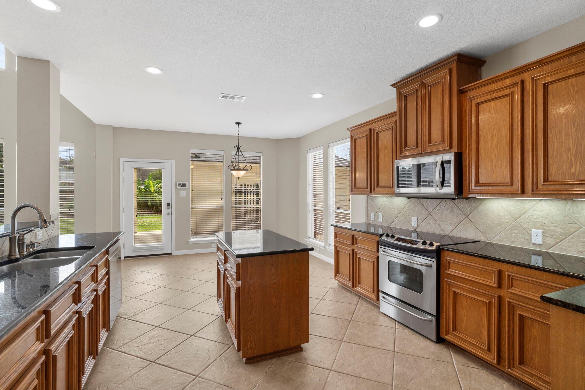 12516 Boulder Creek Drive