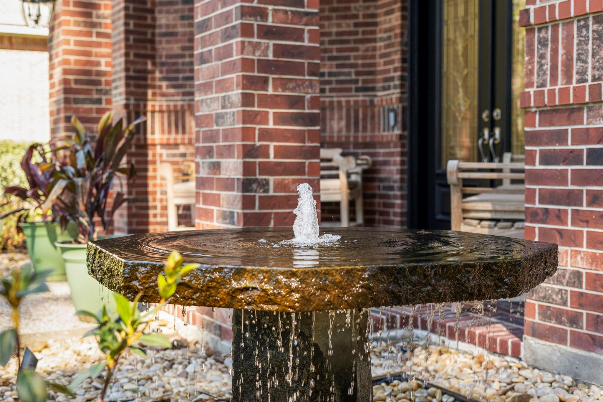 11302 Lake Forest Drive