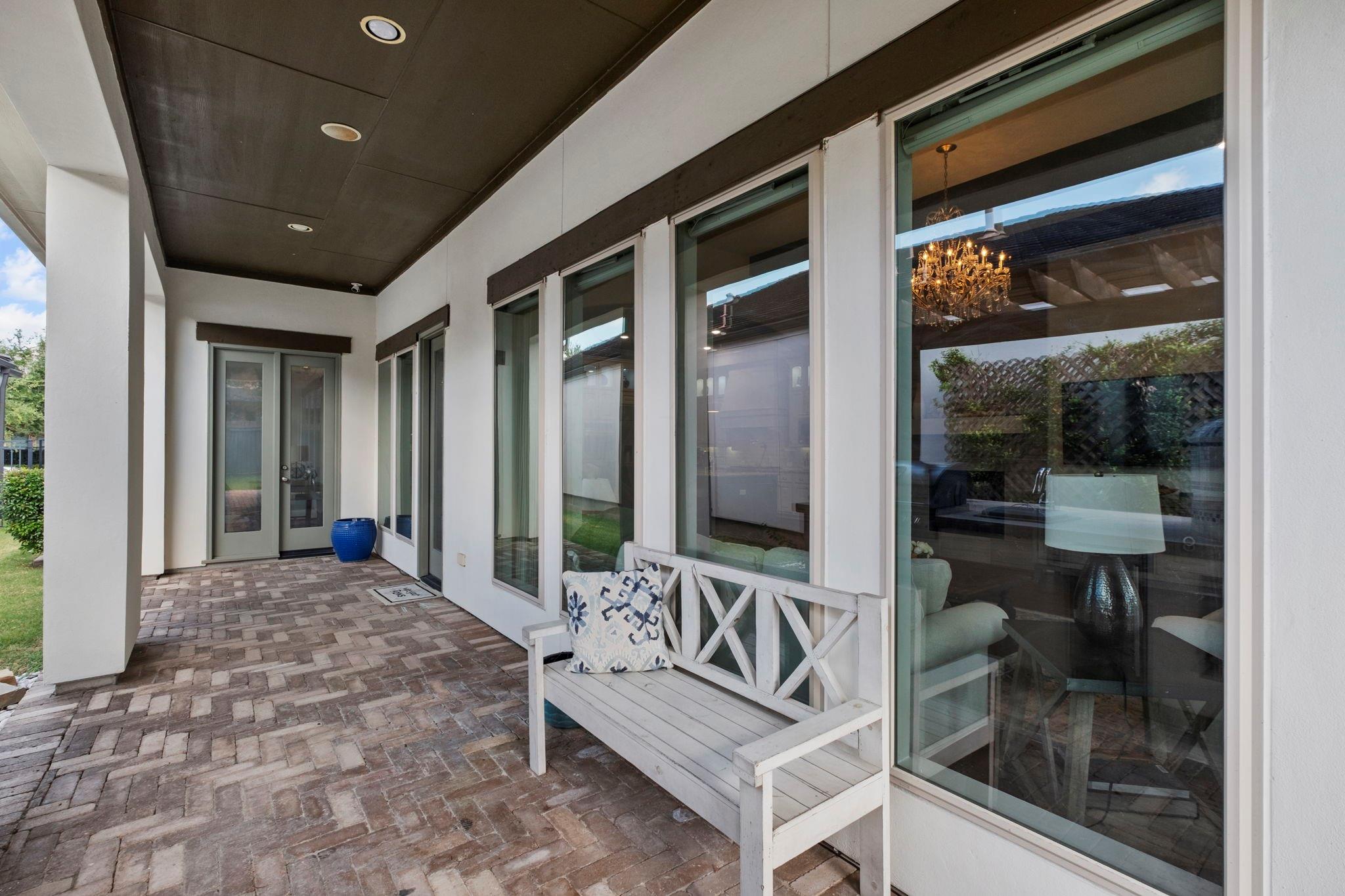 39 Quiet Vista Drive