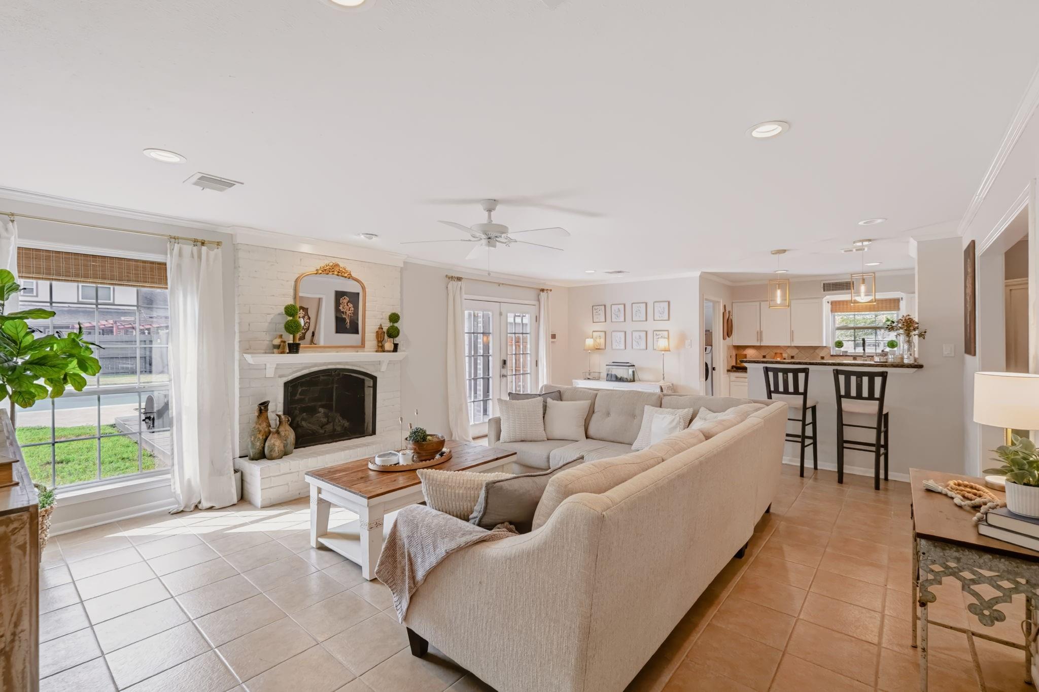 3507 Rolling Green Lane