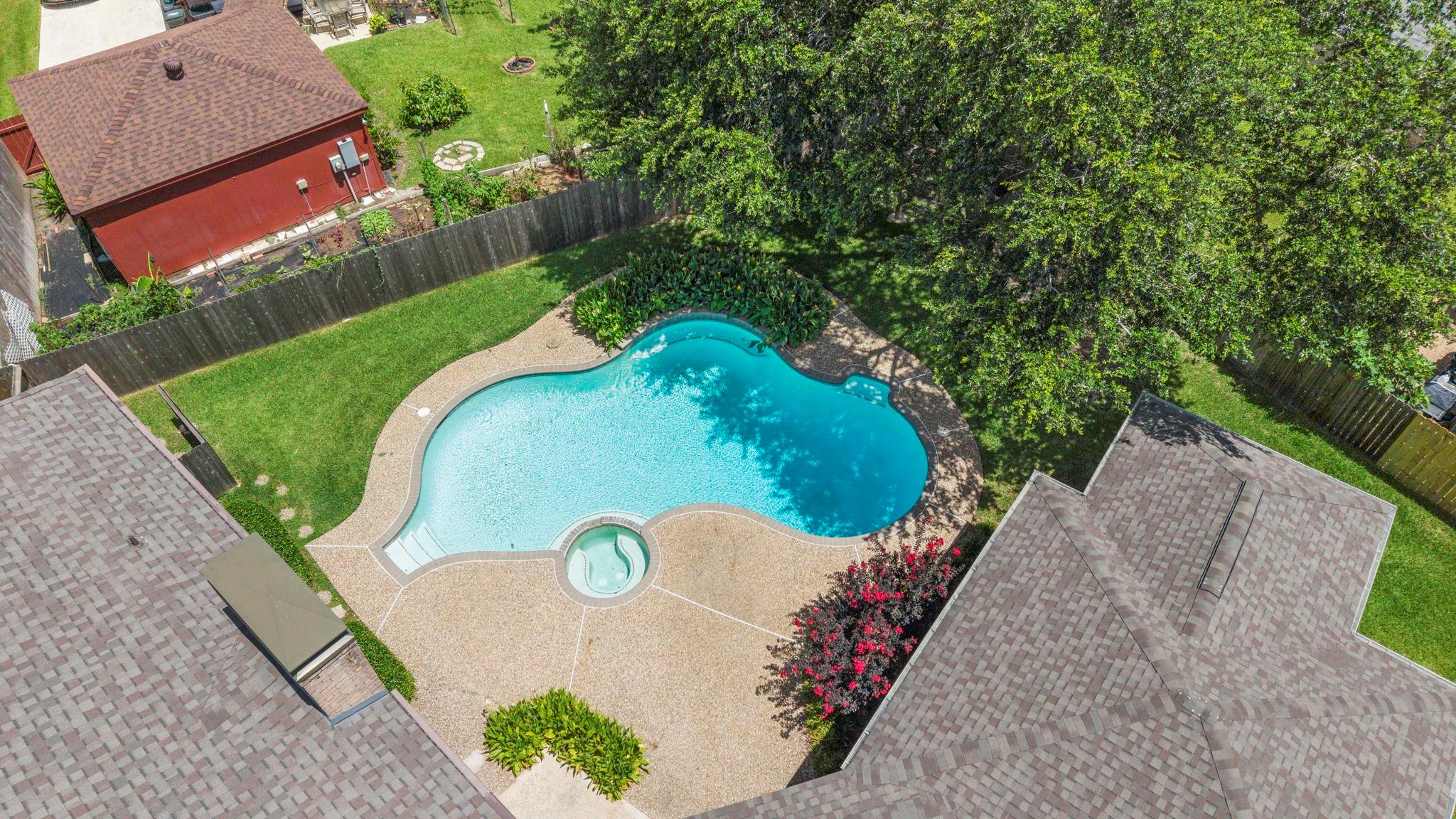2803 Edgewood Drive