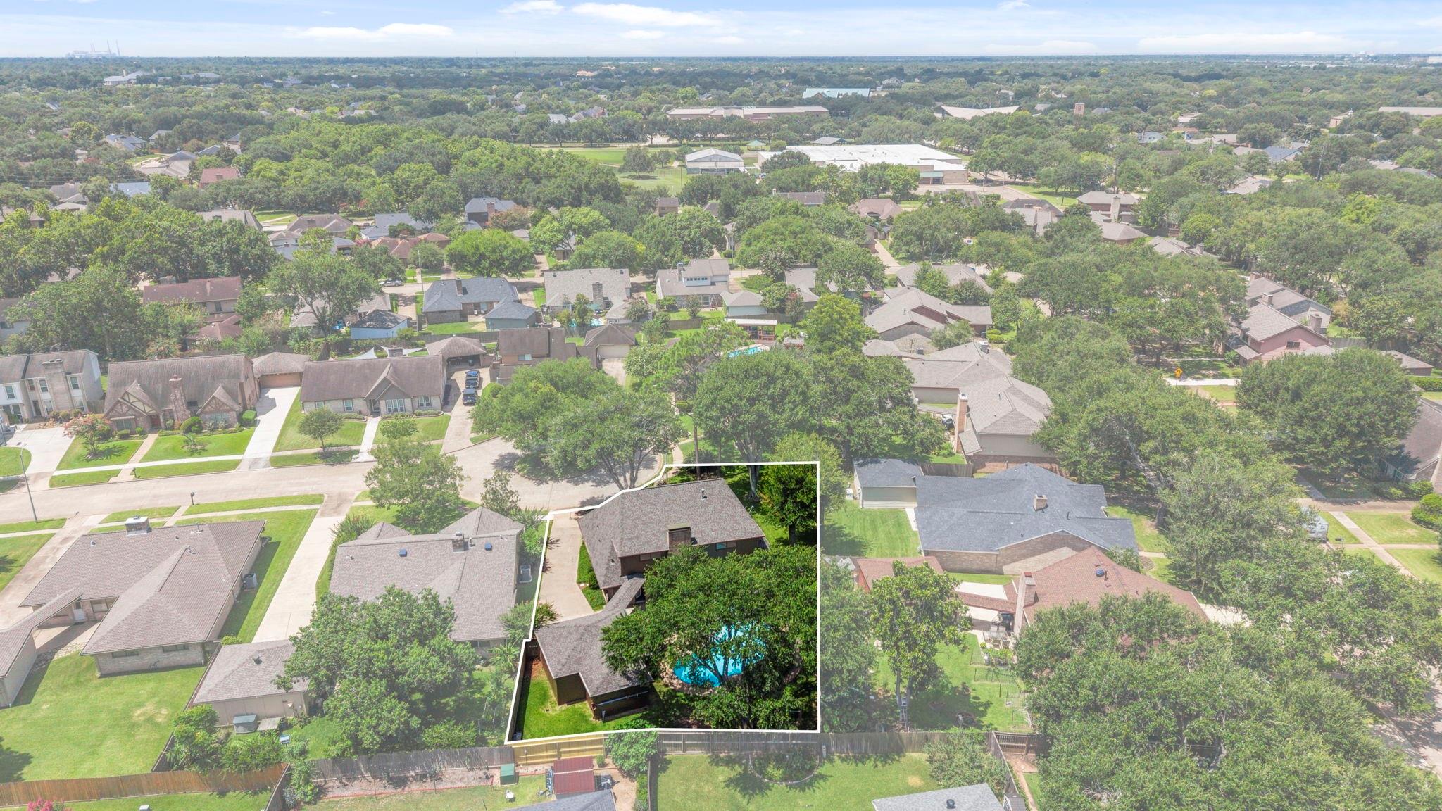 2803 Edgewood Drive