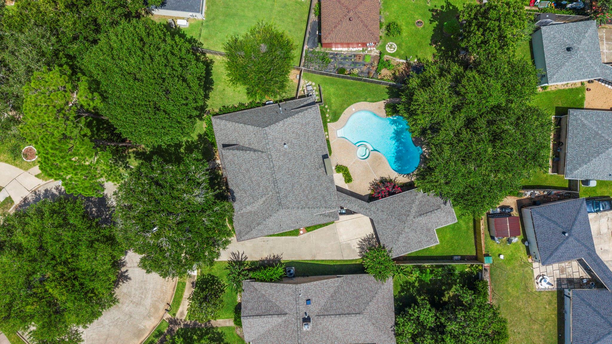 2803 Edgewood Drive