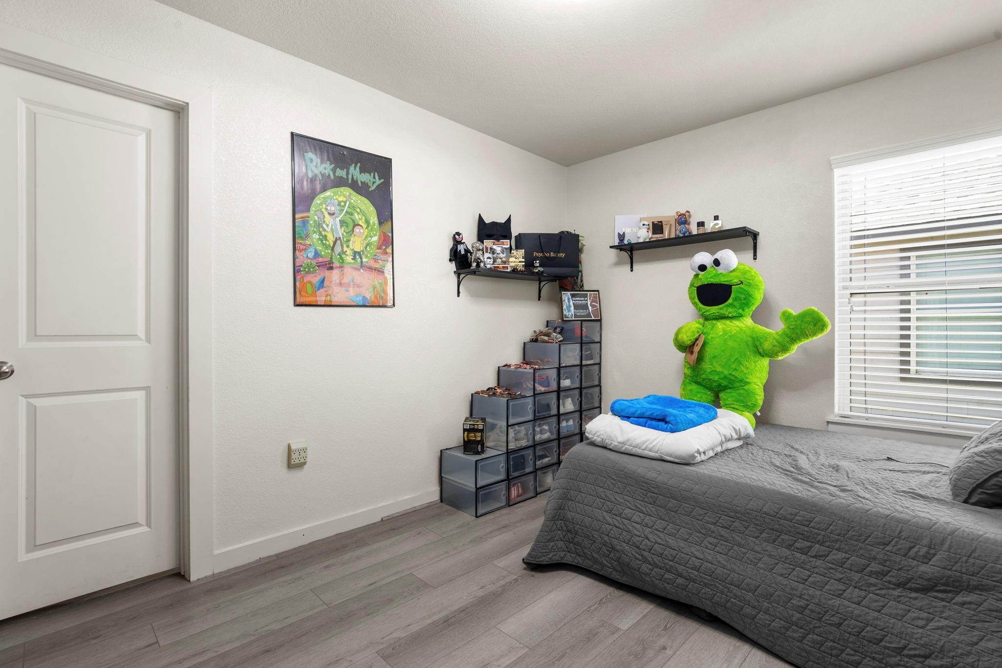 6819 Altadena Drive