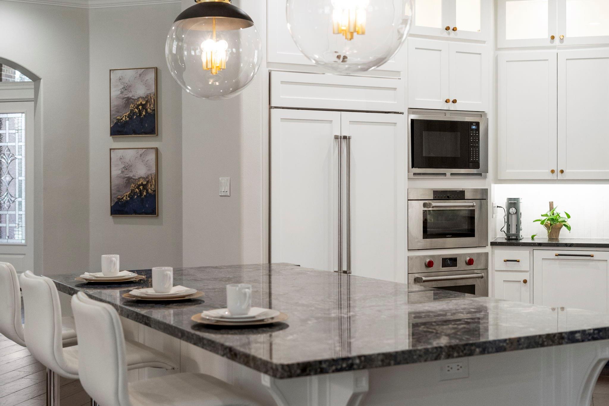 11302 Lake Forest Drive