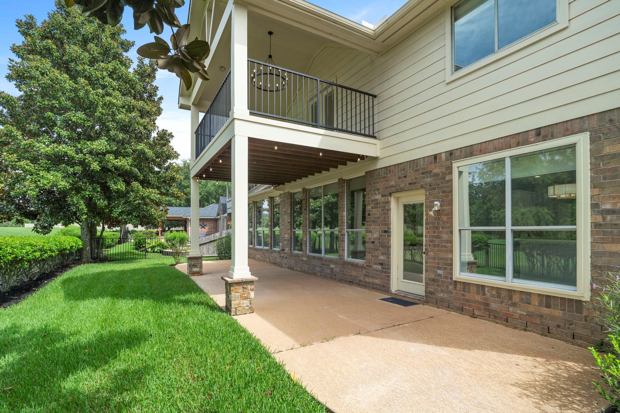 3427 Powell Way
