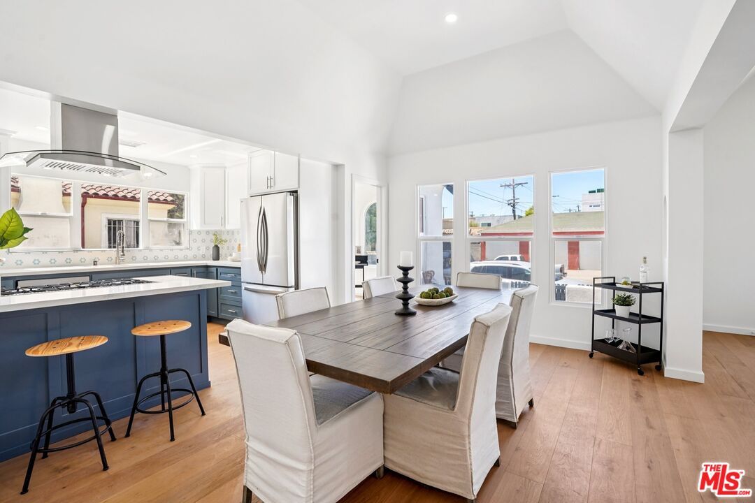 4438 W 28th St