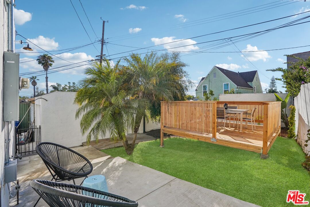 2353 Lucerne Ave