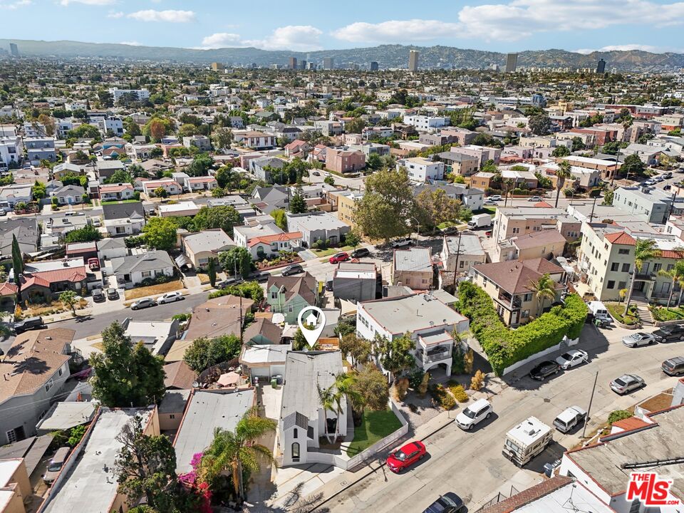 2353 Lucerne Ave