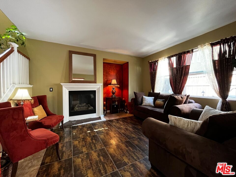 3653 W Luther Ln Unit: A