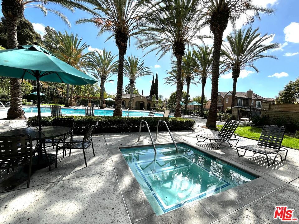 3653 W Luther Ln Unit: A