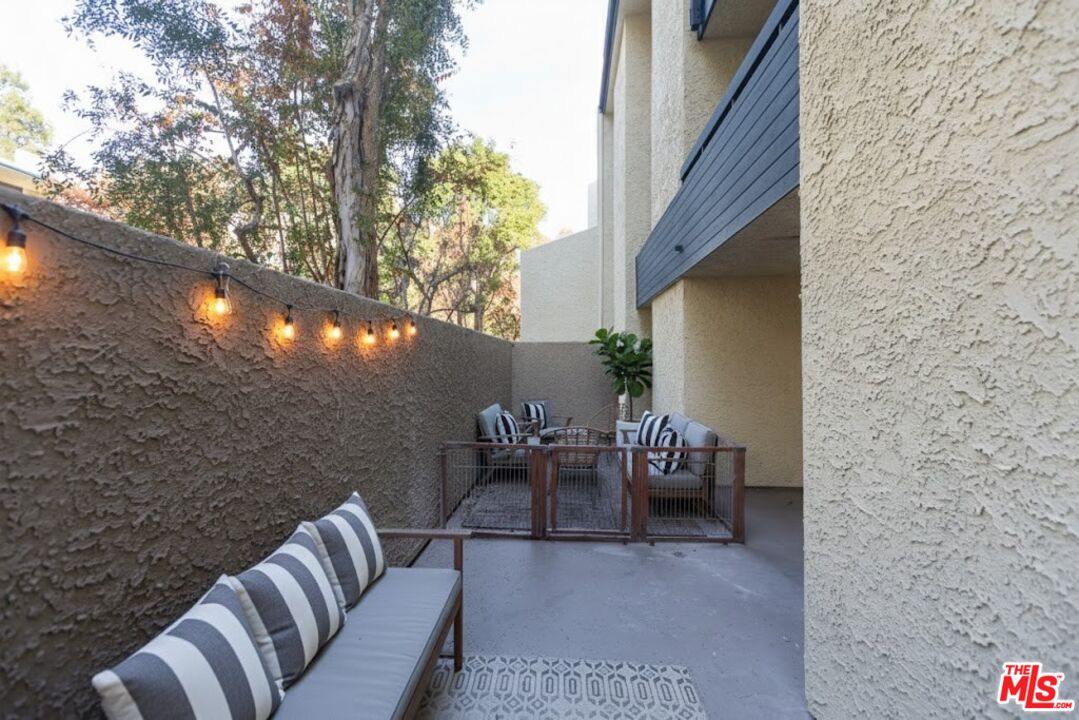 4041 Via Marisol Unit: 111