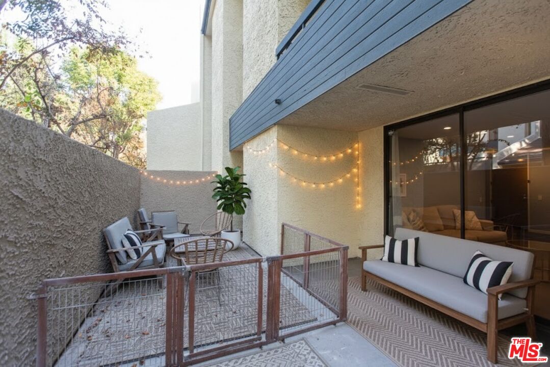 4041 Via Marisol Unit: 111