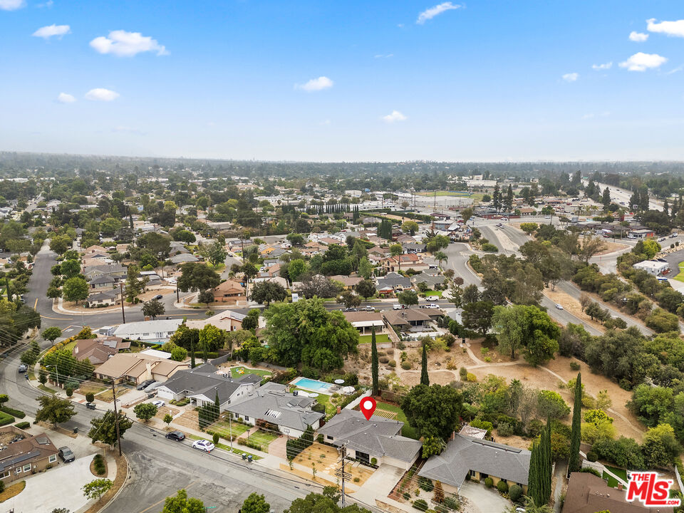 974 La Canada Verdugo Rd