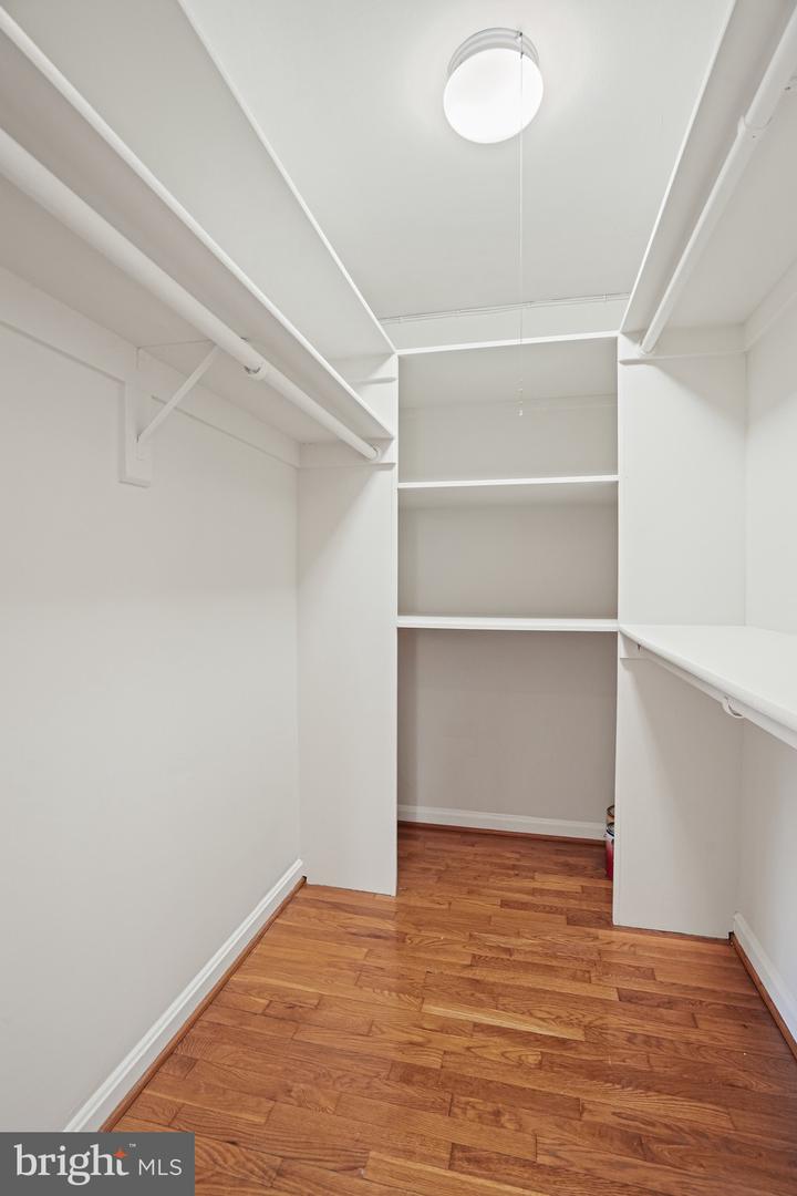 2725 39th St NW #416